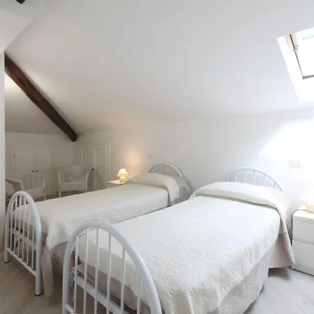 Gabriele By Interhome * Forte dei Marmi