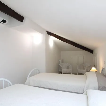 Gabriele By Interhome