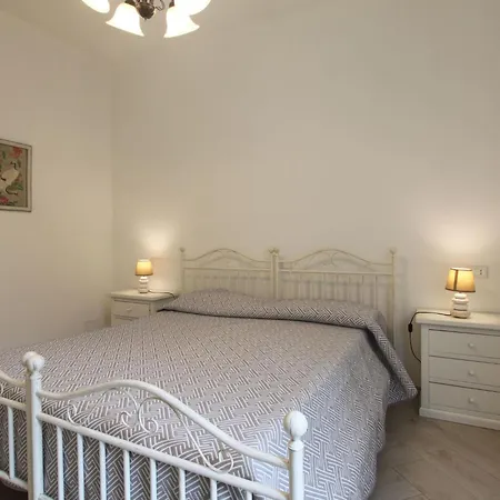Semesterbostad Gabriele By Interhome Forte dei Marmi