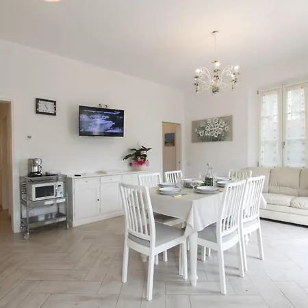 بيت للعطل Gabriele By Interhome فورتي دي مارمي